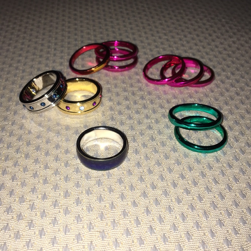 11 Piece Ring Bundle - Sizes 6, 7, 8, 9 Multicolor